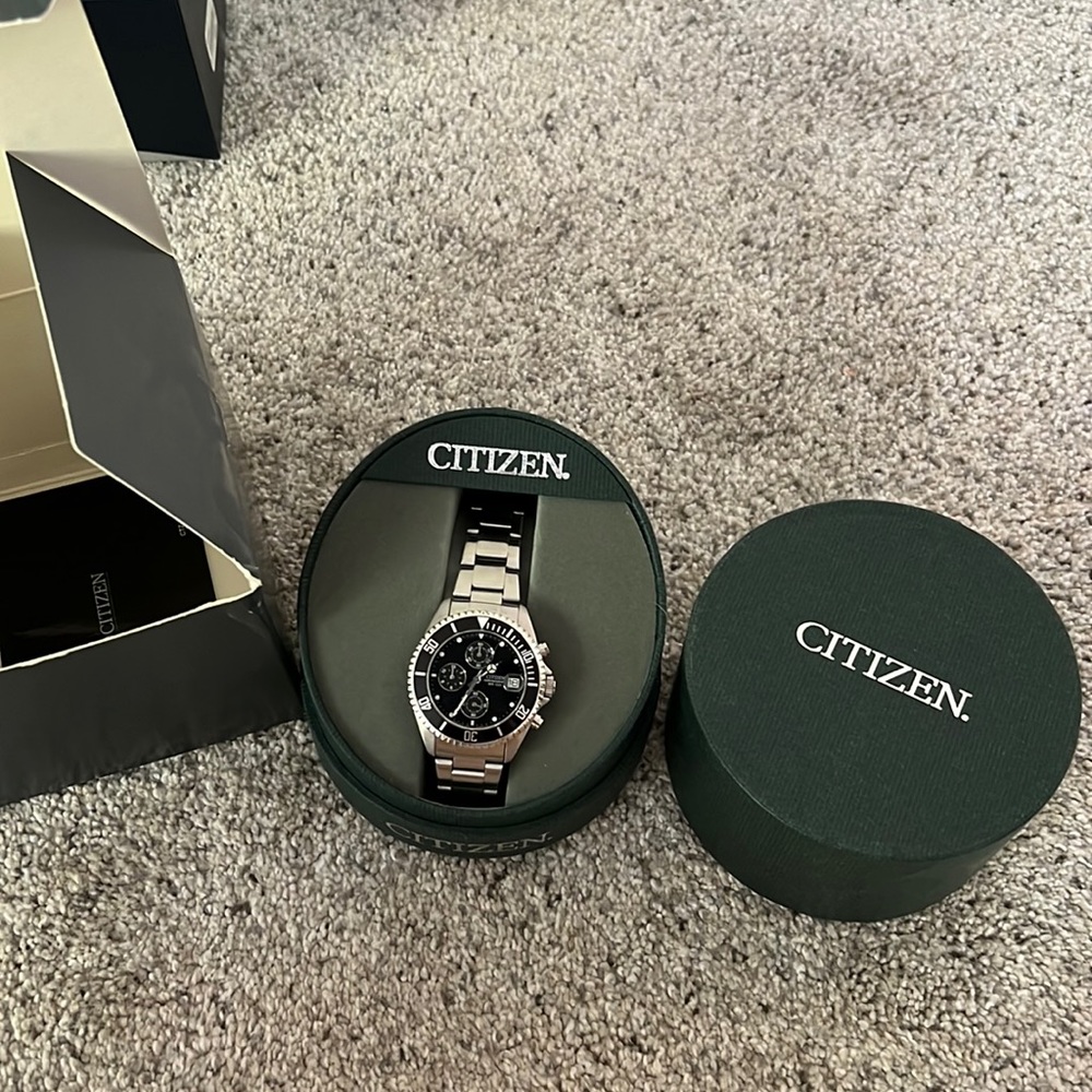 Citizen watch